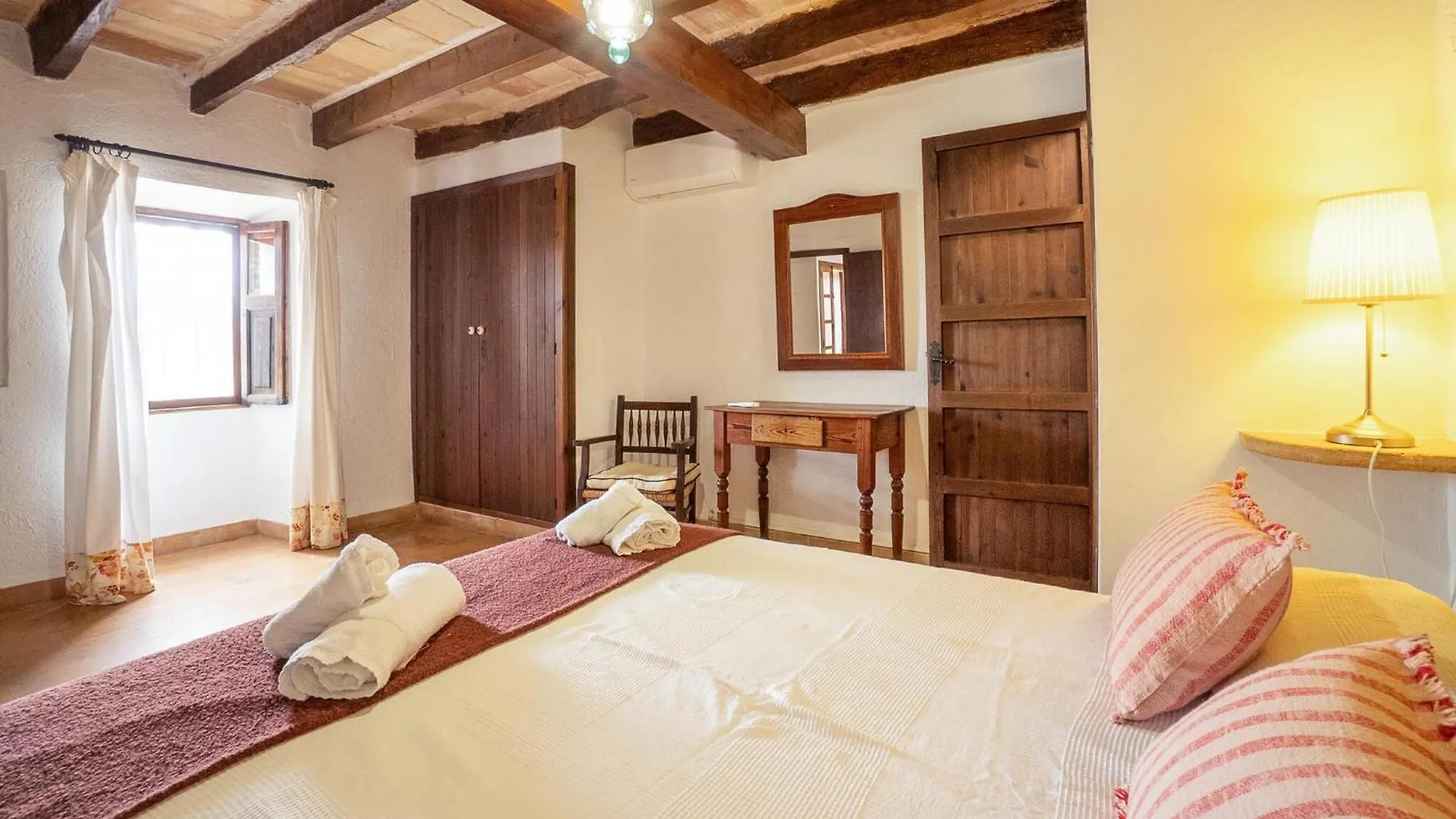 Colonya Gran Villa Pollença Tatil Evi